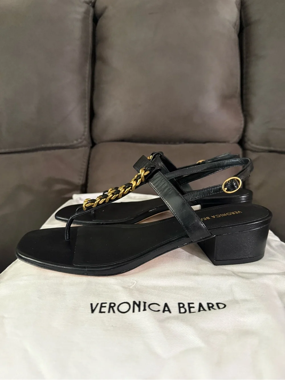 Veronica Beard Black Leather T-Strap Sandals with Gold Chain - Picture 6 of 7